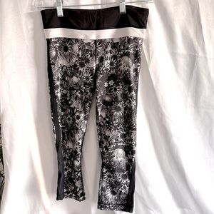 lululemon Women's Yoga Capri